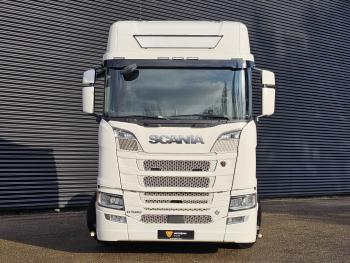 Scania R580 / V8 6X2 / RETARDER / FULL AIR